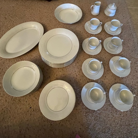 The Regent Collection Vintage Crown Ming #1163 Crochet Set Yung Shen Fine China - Picture 2 of 4